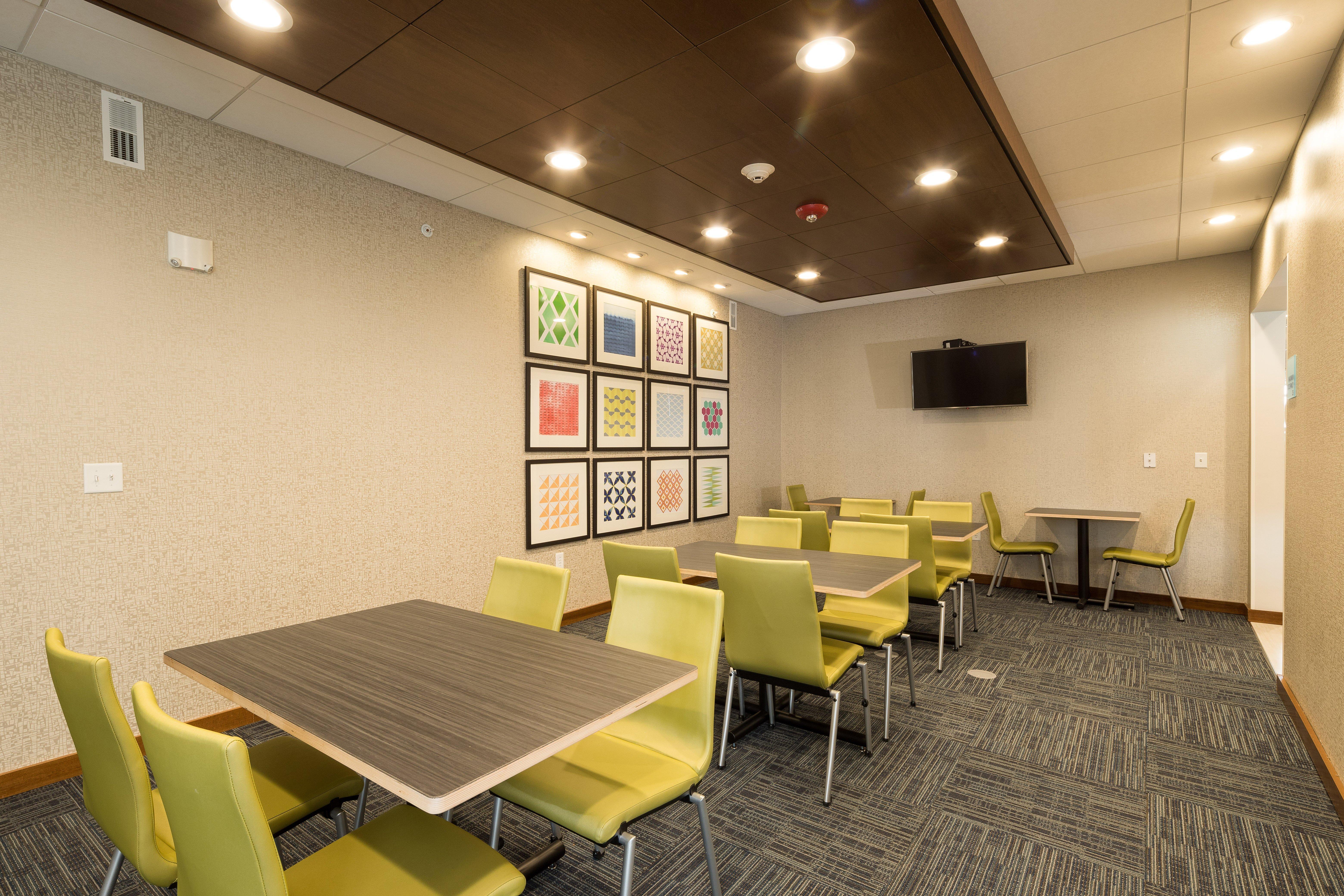 Express & - By Ihg Hotel Auburn