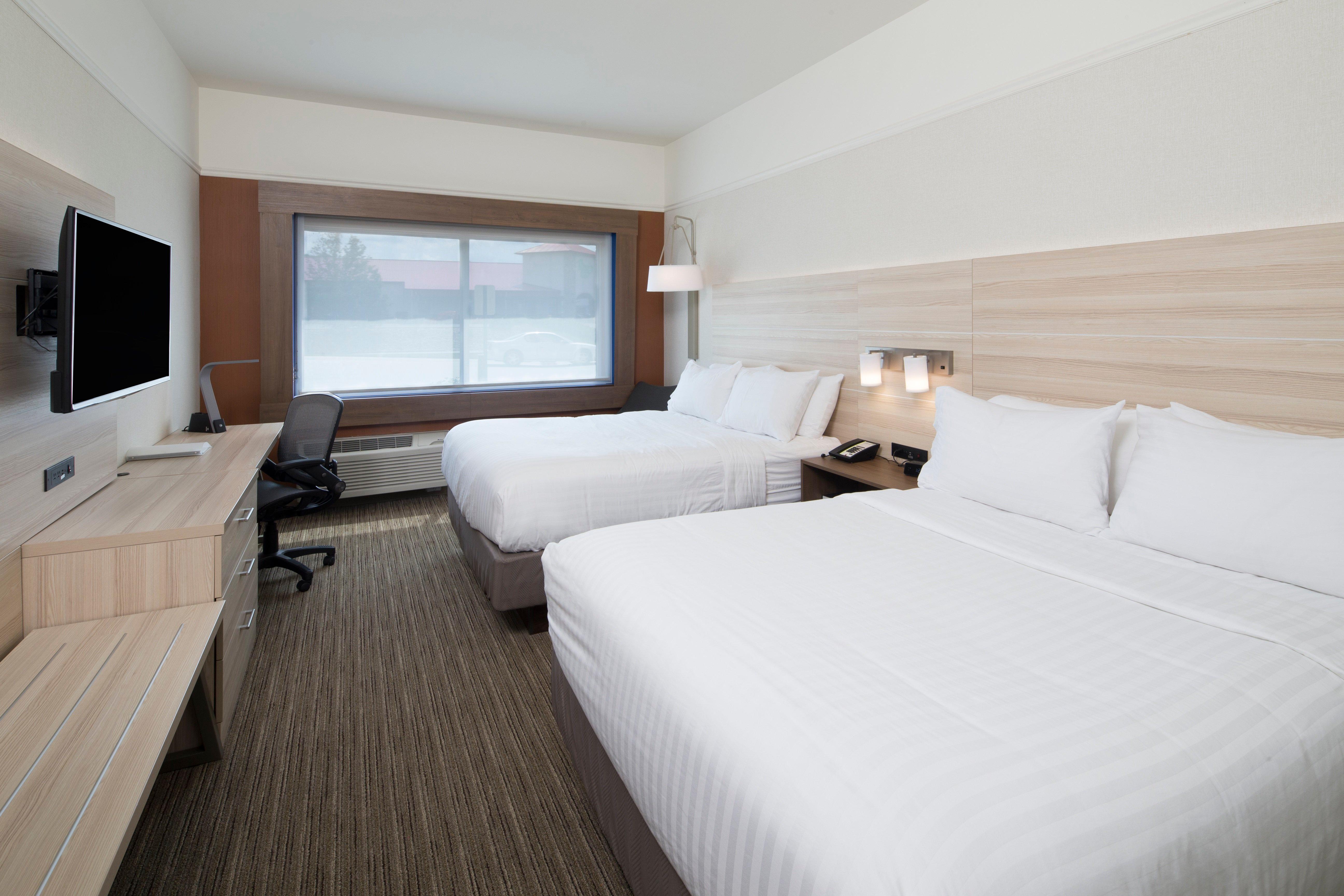 Holiday Express & - By Ihg Hotel Auburn